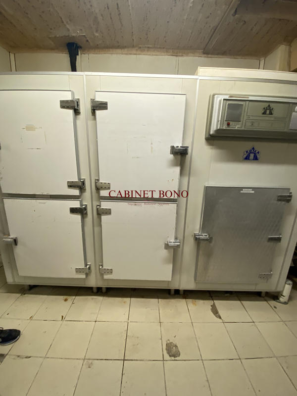 Fonds de commerce - 200 m²