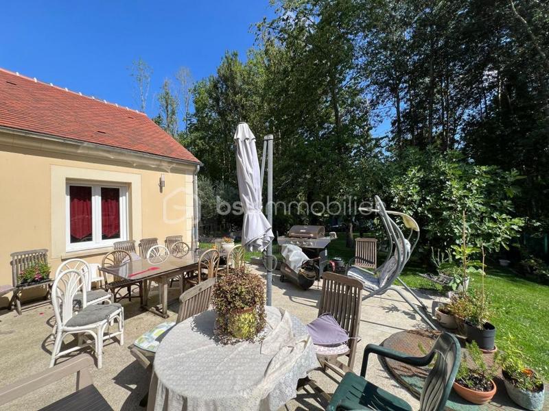 Maison - 142 m² - 5 pièces