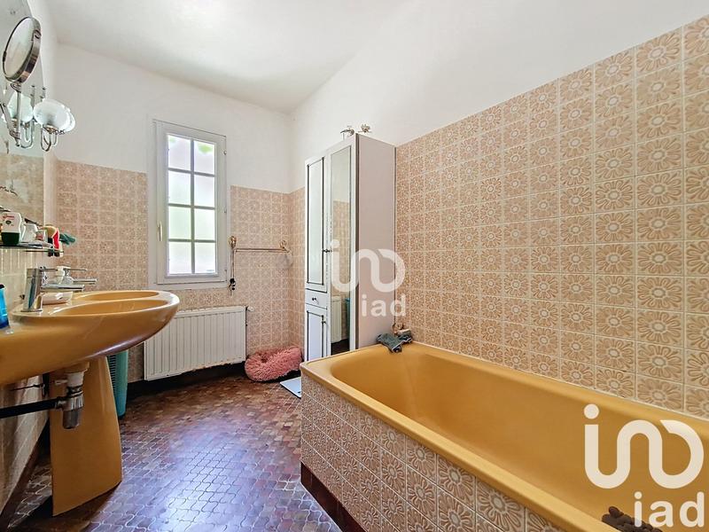 Maison - 180 m² - 8 pièces