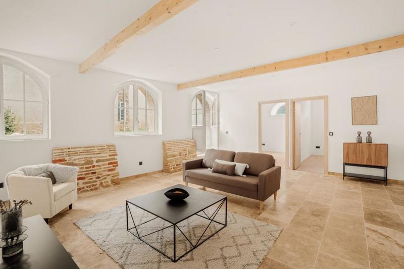 Appartement - 128 m² - 5 pièces