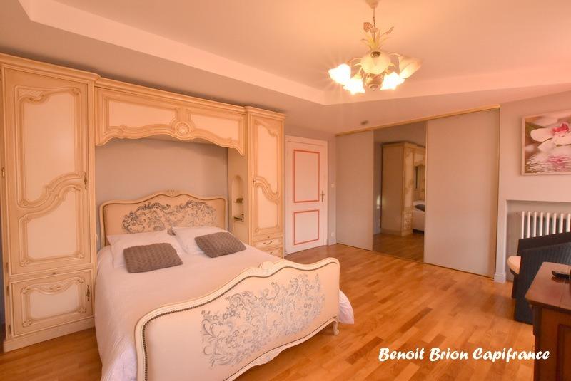 Maison - 190 m² - 6 pièces