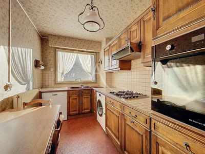 Appartement - 81 m² - 4 pièces