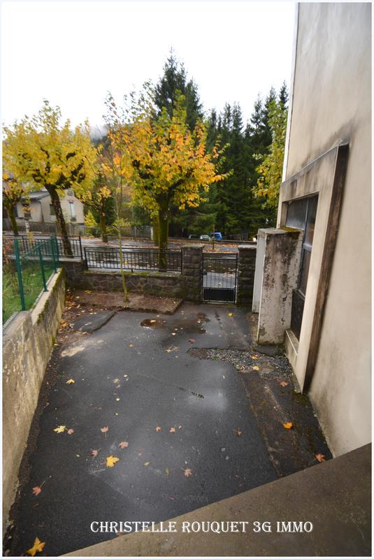 Appartement - 135 m² - 3 pièces