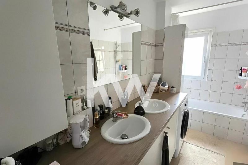 Appartement - 79 m² - 4 pièces