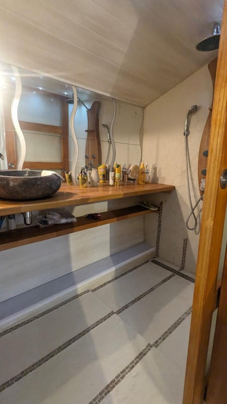 Maison - 245 m² - 6 pièces