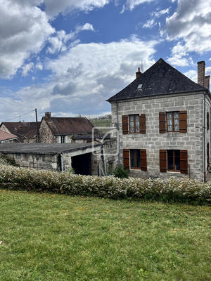 Maison - 110 m² - 6 pièces