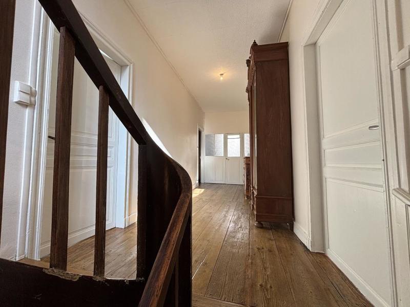 Maison en pierre - 394 m² - 11 pièces