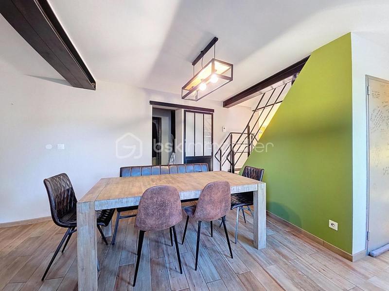 Maison - 104 m² - 5 pièces