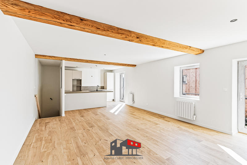 Maison - 120 m² - 4 pièces