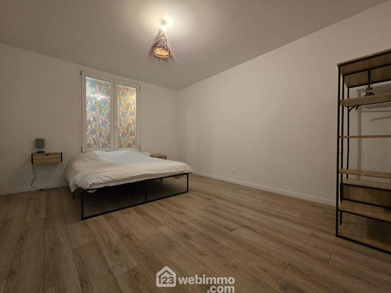 Loft - 128 m² - 6 pièces