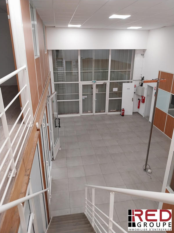 Entrepôt - 312 m²