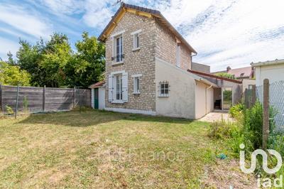 Maison - 74 m² - 4 pièces