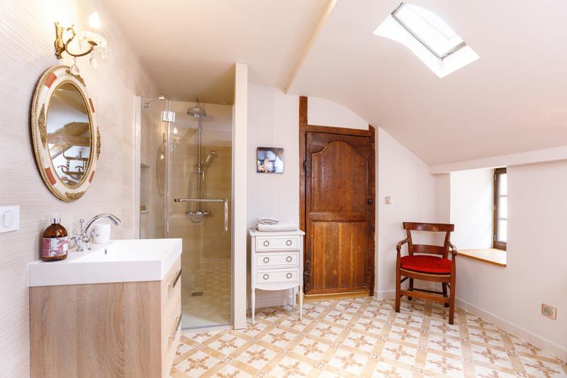 Maison - 295 m² - 10 pièces