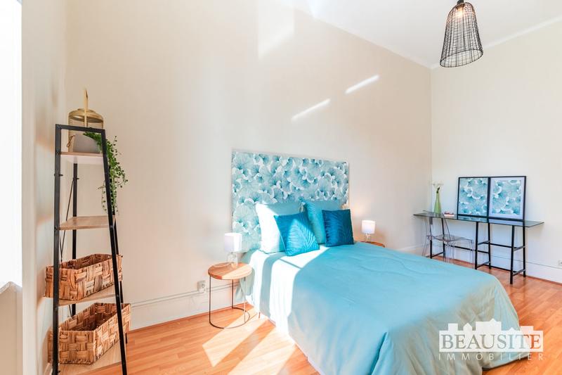 Appartement - 80 m² - 3 pièces