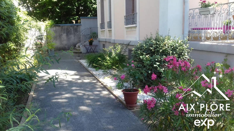 Appartement - 89 m² - 3 pièces