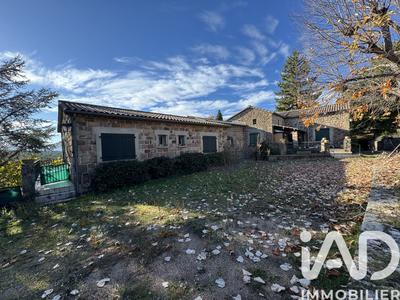 Maison - 292 m² - 10 pièces