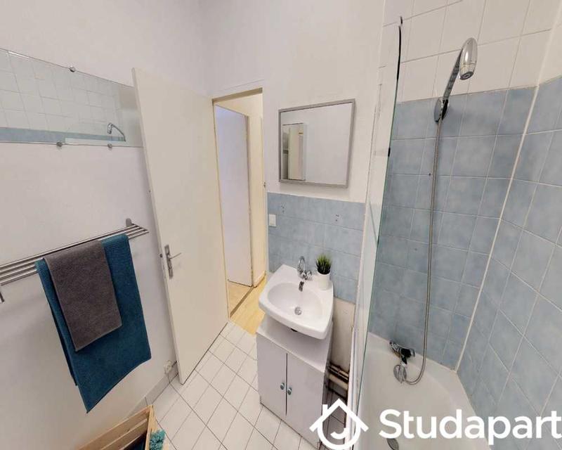 Chambre - 27 m² - 1 pièce