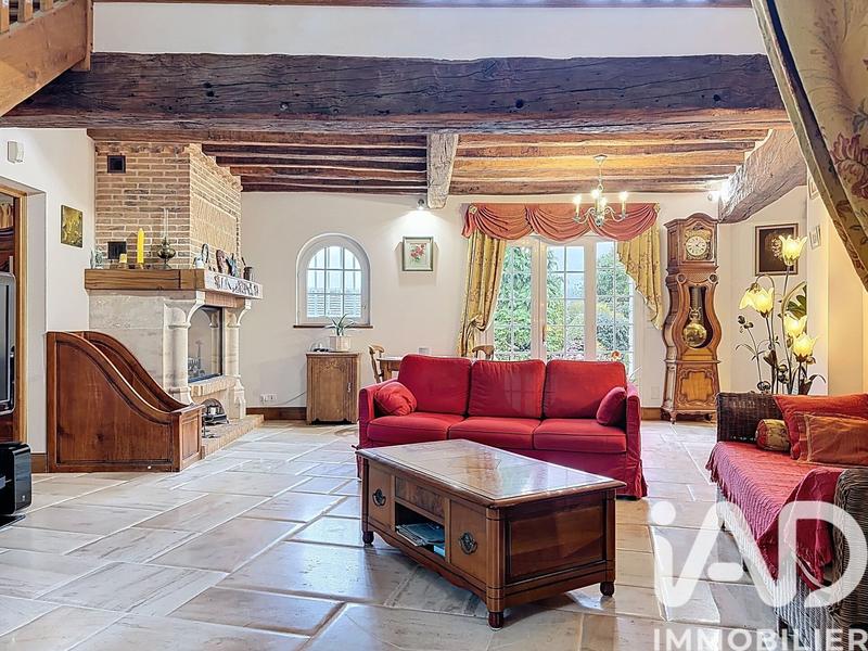 Maison - 290 m² - 8 pièces