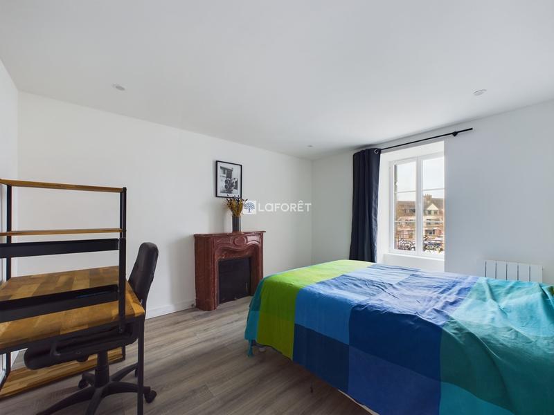 Maison - 157 m² - 7 pièces