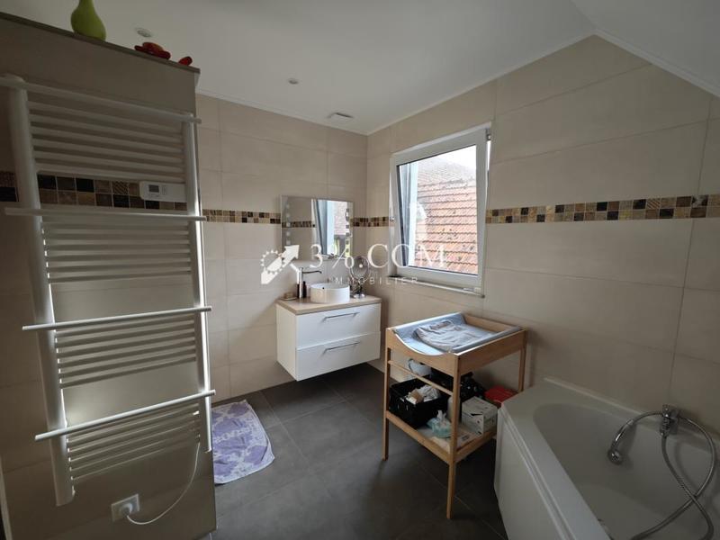 Maison - 160 m² - 6 pièces