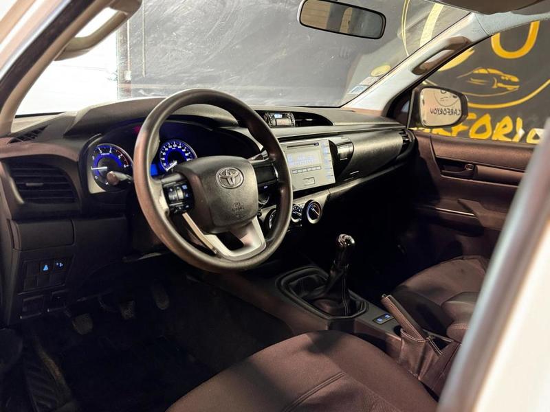 Toyota Hilux 2.4 d-4d Xtra cabine Awd 150ch Attelage, Bluetooth, Climatisation