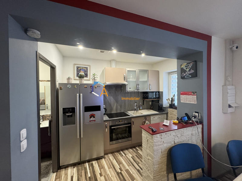 Maison - 95 m² - 3 pièces