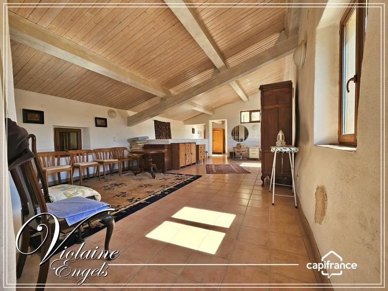 Corps de ferme - 592 m² - 14 pièces