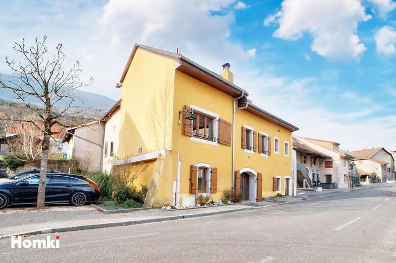 Maison - 160 m² - 7 pièces