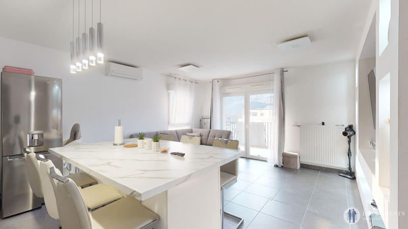 Appartement - 60 m² - 3 pièces