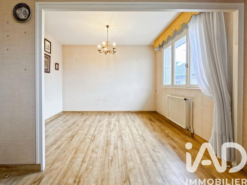 Maison - 94 m² - 4 pièces