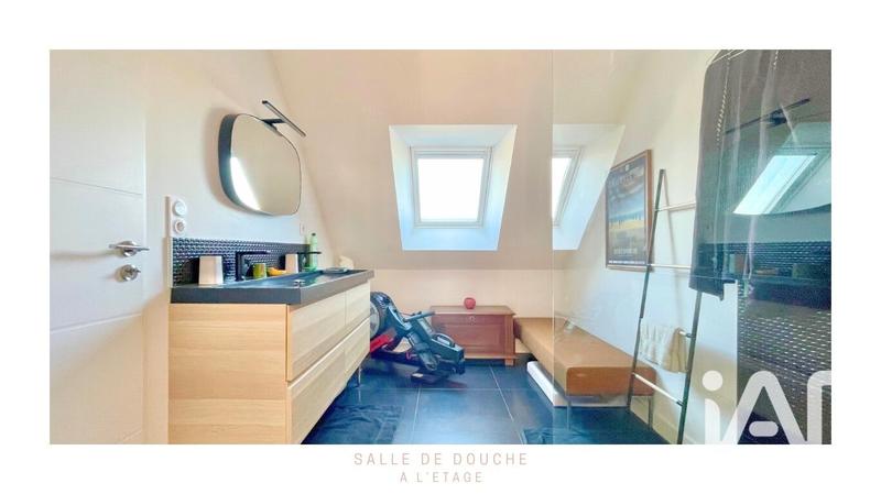 Maison - 120 m² - 5 pièces