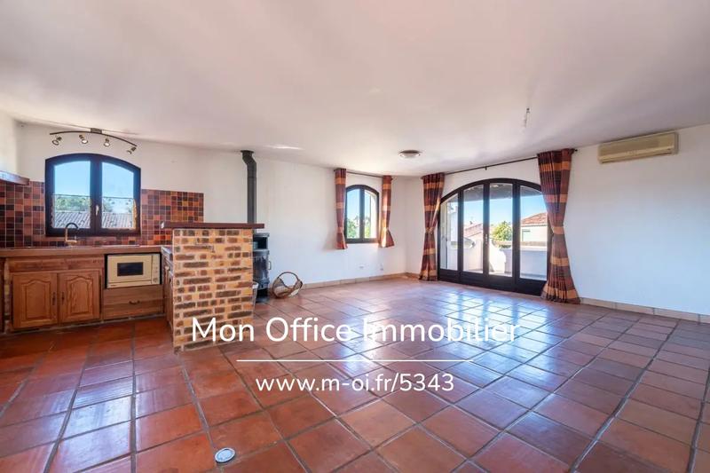 Maison - 188 m² - 8 pièces