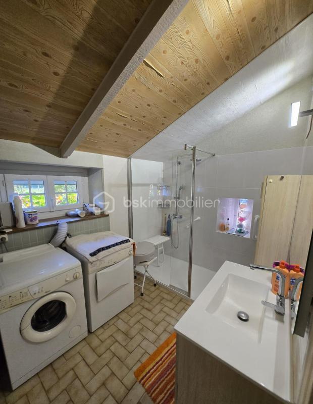 Maison en pierre - 195 m² - 6 pièces