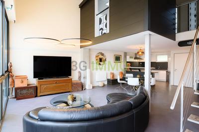 Appartement - 92 m² - 4 pièces