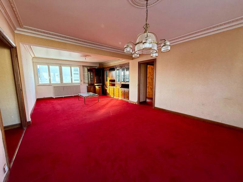 Appartement - 136 m² - 6 pièces