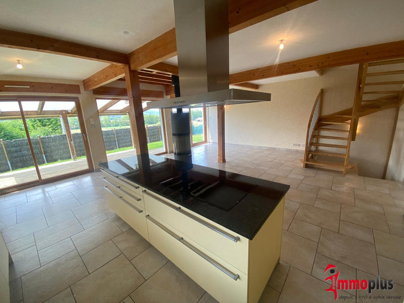 Maison - 138 m² - 7 pièces