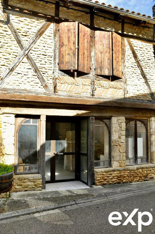 Maison ancienne - 260 m² - 12 pièces