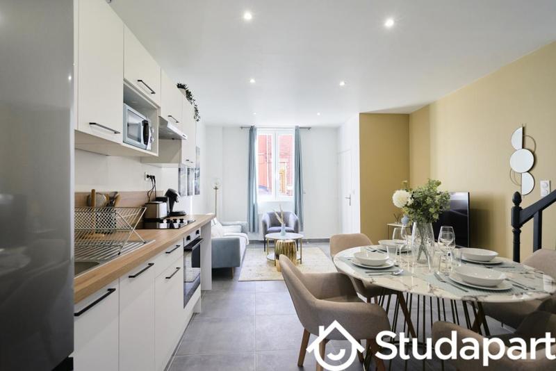 Chambre - 10 m² - 1 pièce