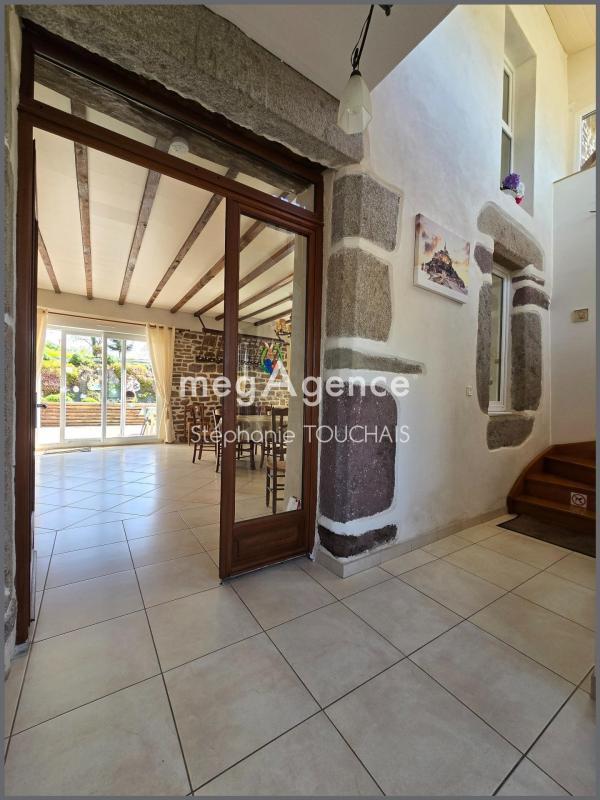 Longère - 220 m² - 10 pièces