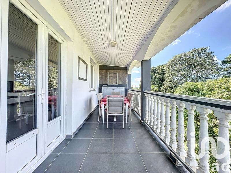 Appartement - 122 m² - 3 pièces