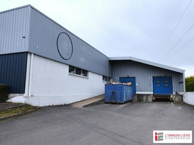 Local d'activité / Entrepôt - 2 200 m²