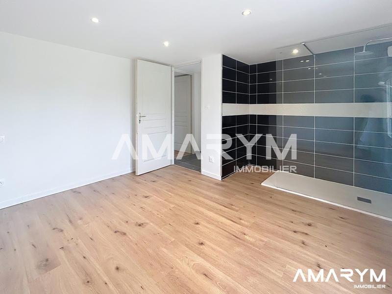 Maison traditionnelle - 104 m² - 4 pièces