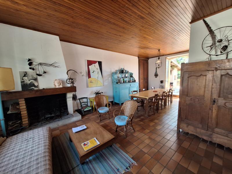 Maison traditionnelle - 110 m² - 5 pièces