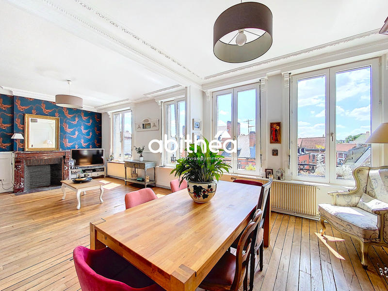 Appartement - 108 m² - 4 pièces