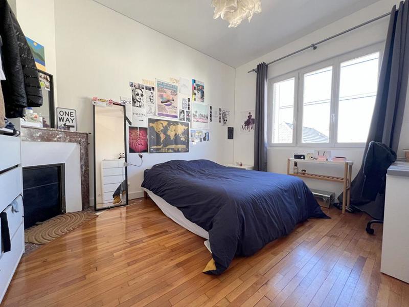 Maison - 159 m² - 8 pièces