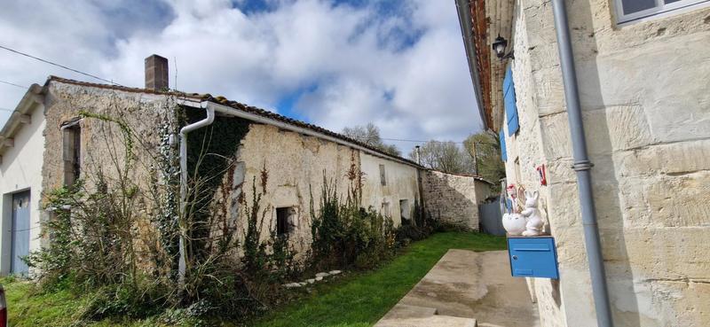 Maison - 95 m² - 6 pièces