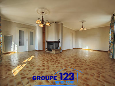 Maison - 104 m² - 6 pièces