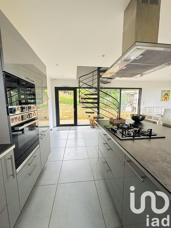 Maison de maîtres - 114 m² - 5 pièces