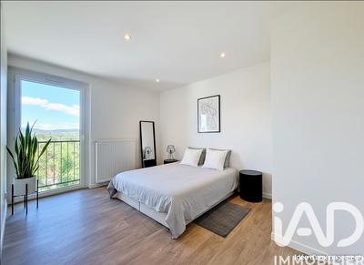 Appartement - 89 m² - 4 pièces