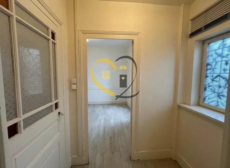 Maison - 99 m² - 6 pièces